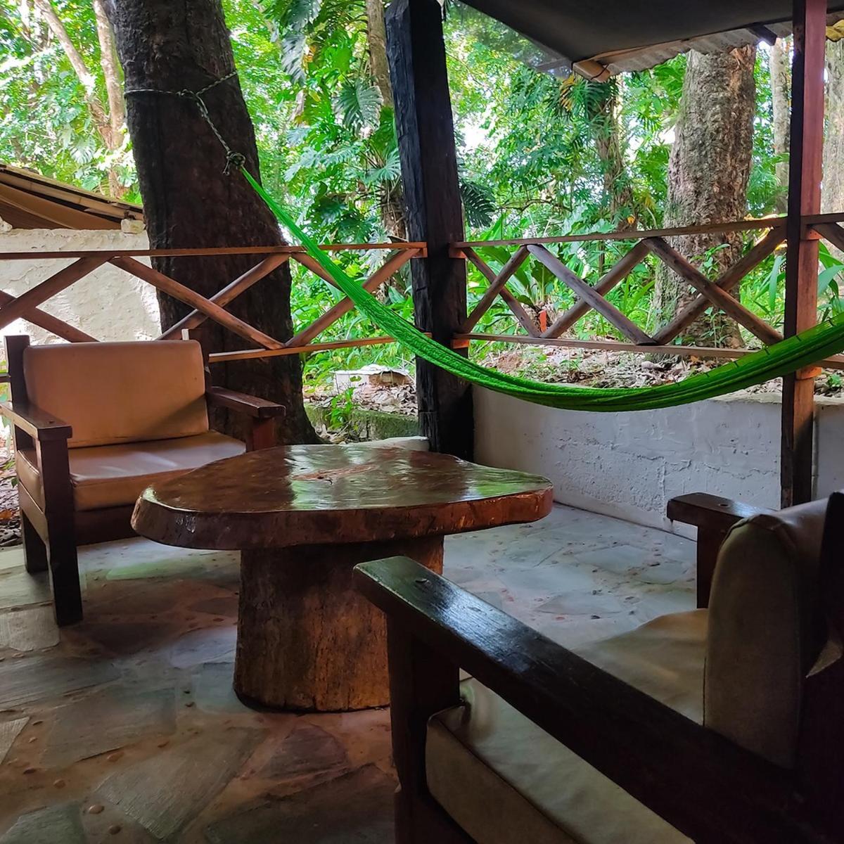 Hotel Cabanas Safari Palenque Exterior photo