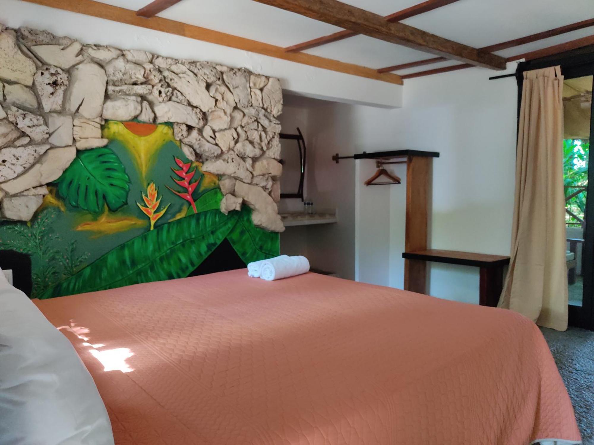 Hotel Cabanas Safari Palenque Exterior photo